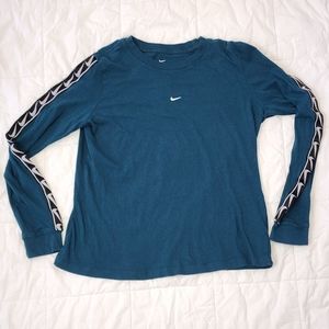 Vintage style Nike long sleeve tee, teal blue color